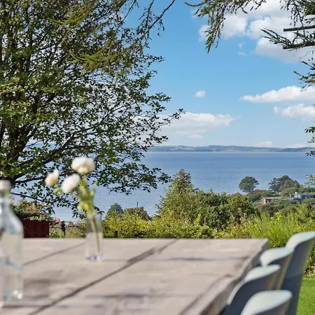 Gorgeous In With Kitchen Hébergement de vacances *