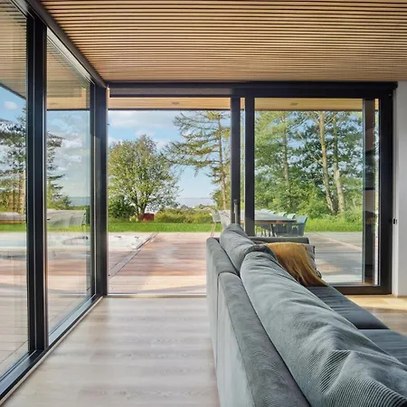 Gorgeous In With Kitchen